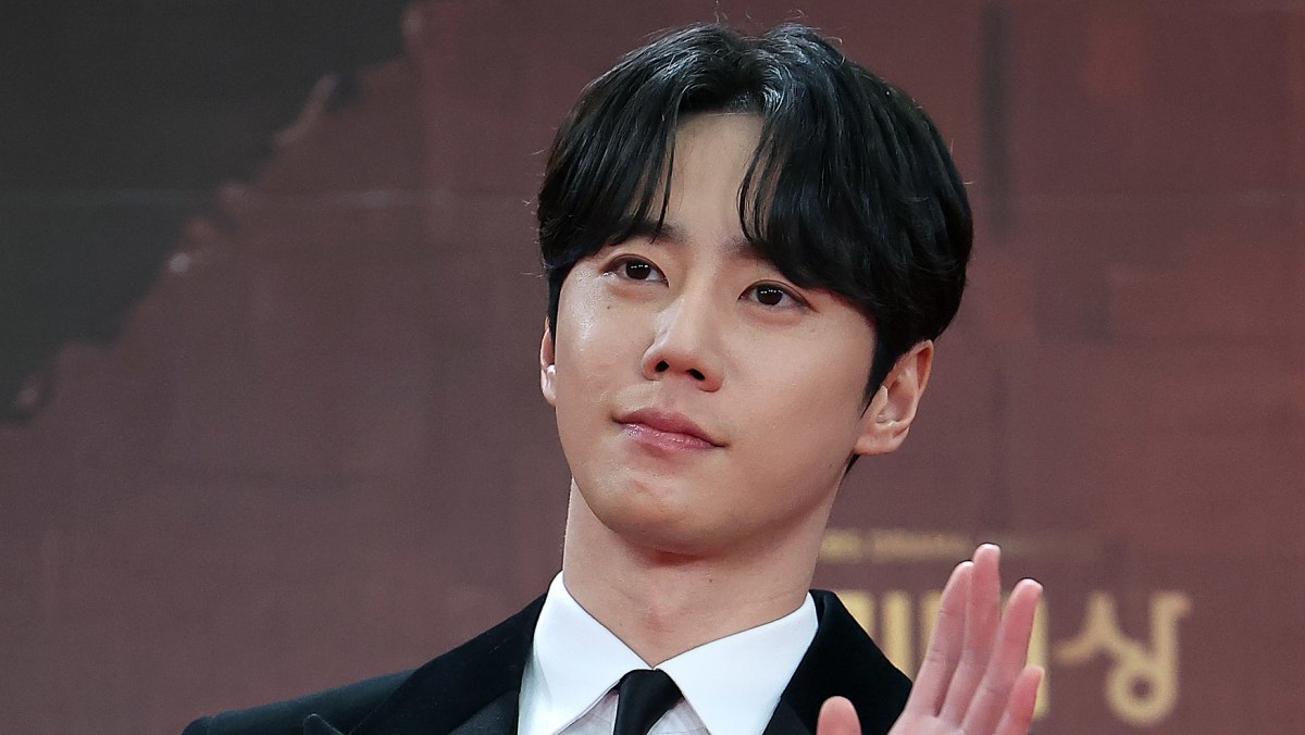 시청률 10% 넘었는데…'신입사원 강회장' 이준영이 갑작스레 자필 편지로 전한 소식