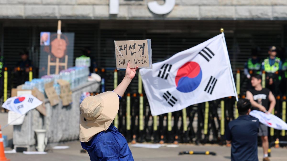 서울경찰청장 “잠실시위 불법행위 동조하면 패가망신”…이례적 강경대응
