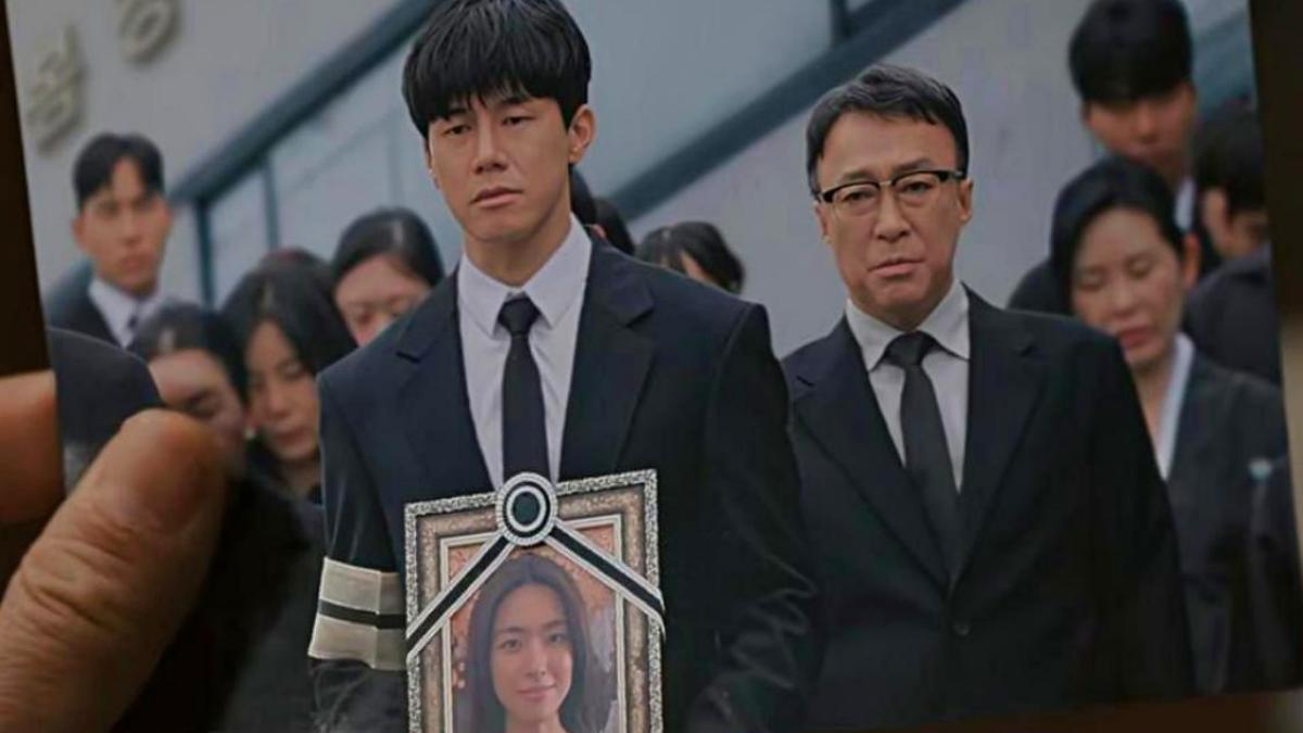 '시즌2' 진짜 나오나…전 세계 1위 휩쓴 '대반전' 넷플릭스 19금 한국 드라마