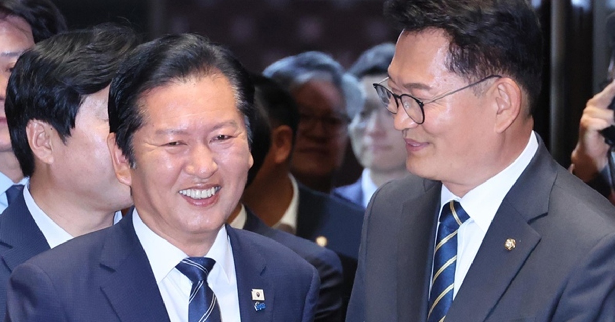 “당권, 송영길·정청래 2파전…이 대통령, 김민석 되게 정청래 쳐낼 힘 없다”