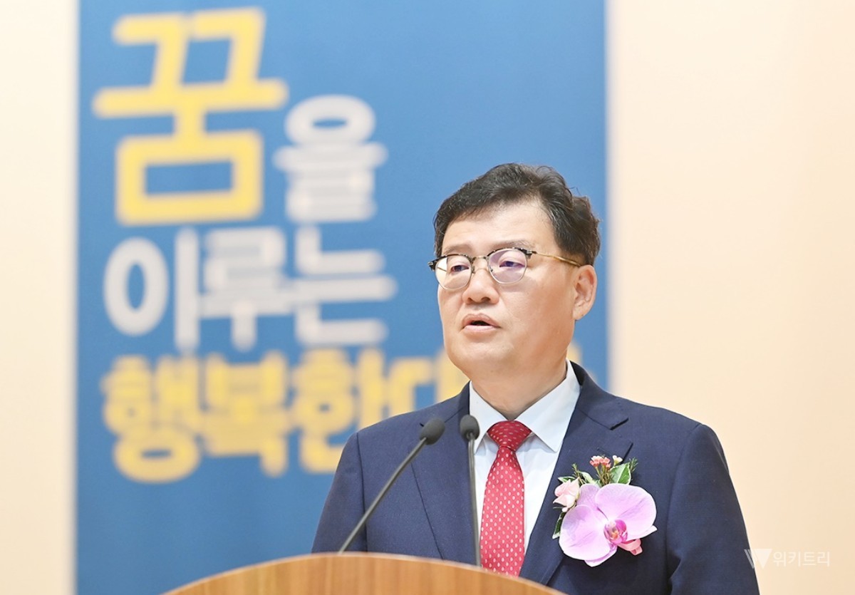박상건 이사장이 기념사를 하고 있다. / 호남대