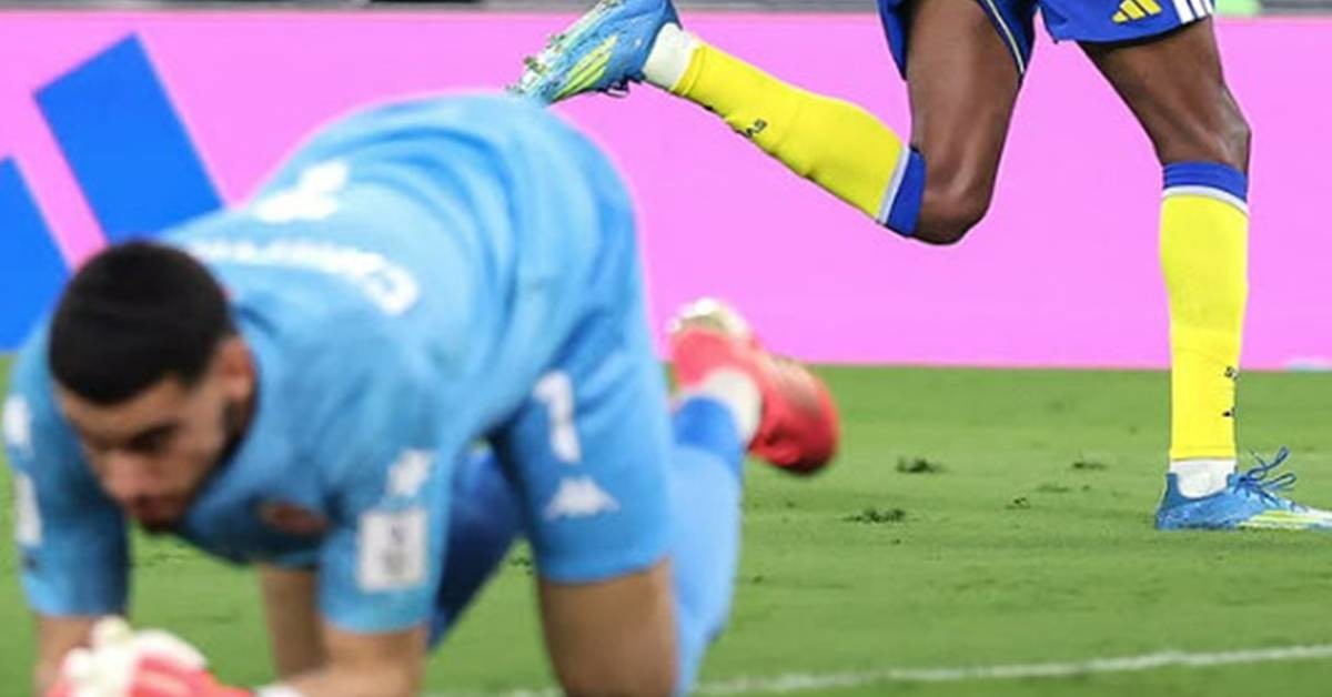 스웨덴전 1-5 대패 튀니지 / 스웨덴 축구 국가대표 공식 인스타그램