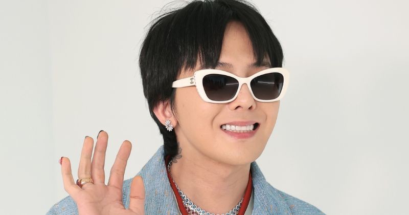 G-Dragon waving  / News 1