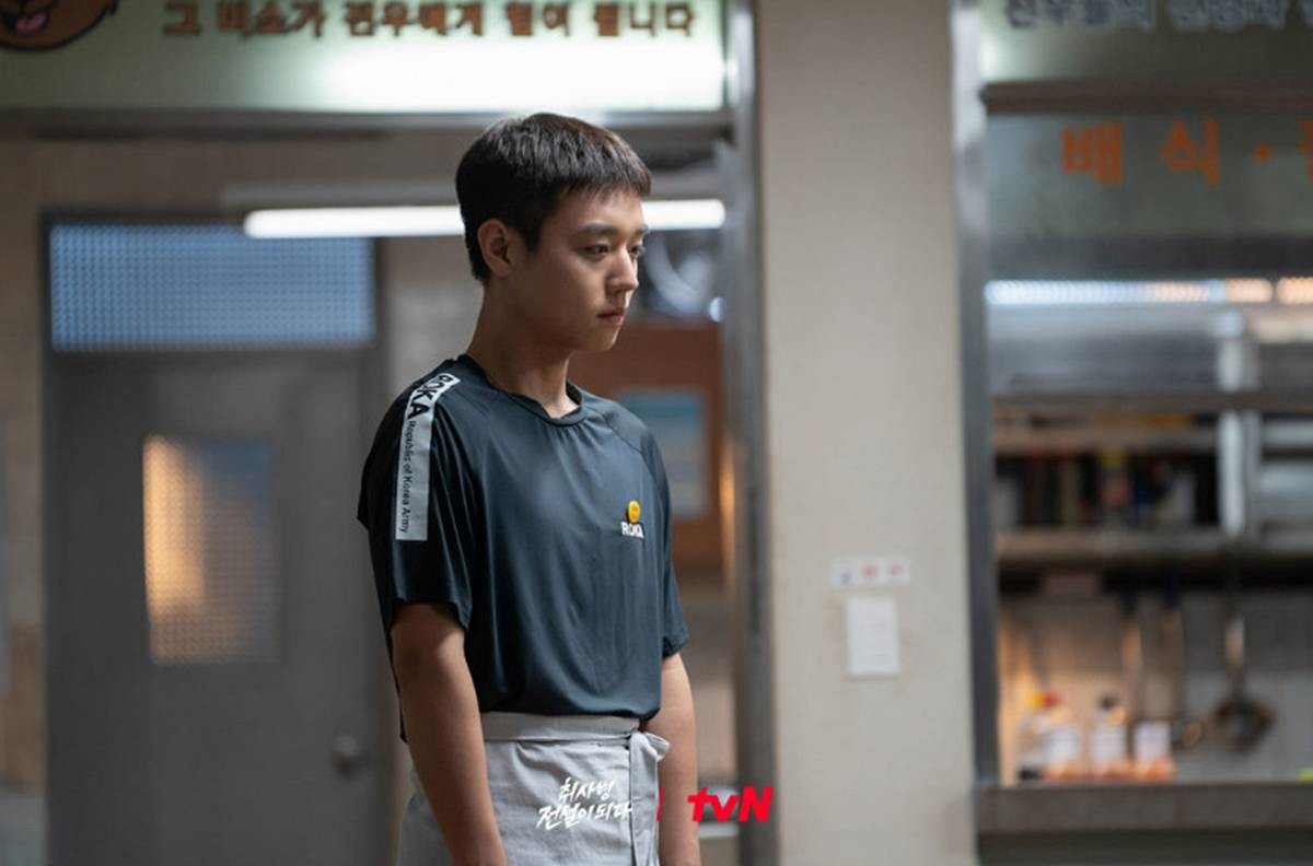 취사병으로 성장해 나가는 밀리터리 쿡 드라마 / tvN