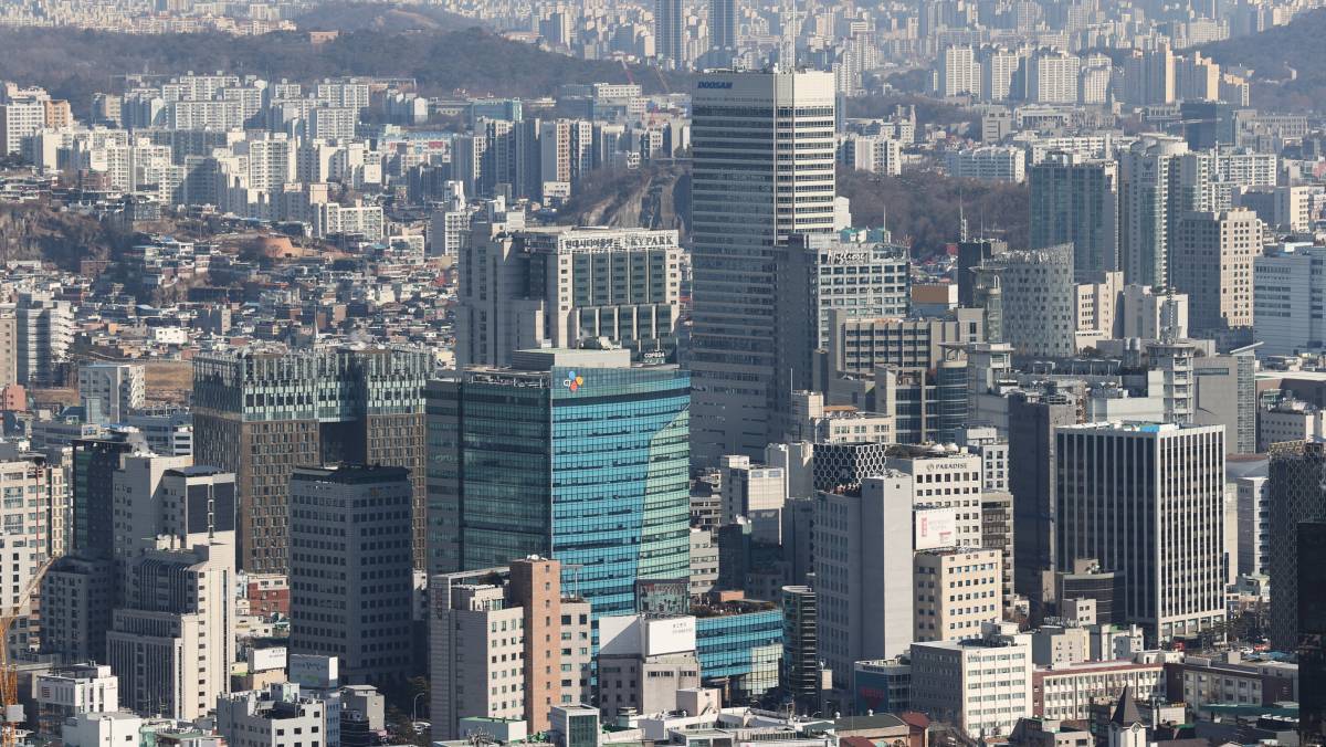 1위가 삼성전자…올해 대기업 '주식 보상' 얼마나 되나 봤더니