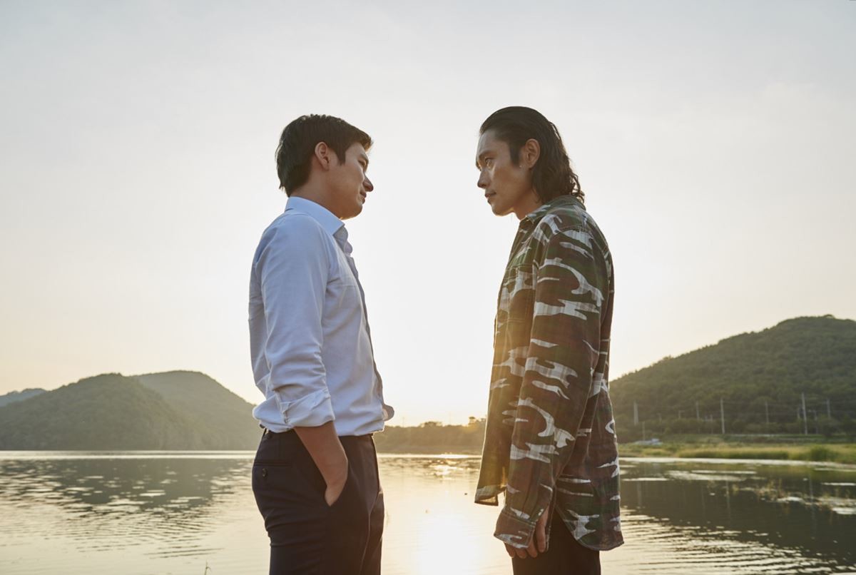 영화 '내부자들' 주연 배우 조승우와 이병헌 / ㈜쇼박스