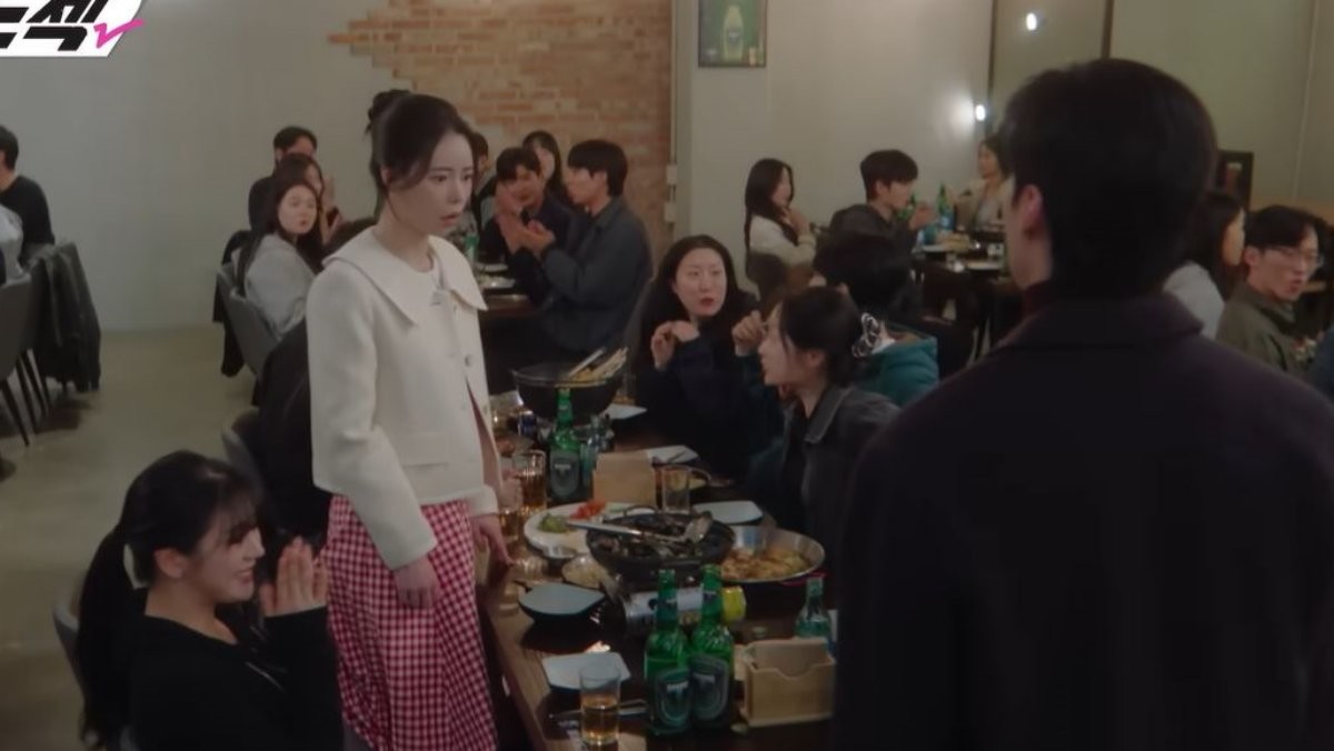 드라마 '멋진 신세계' 13회 장면 중 일부. / 유튜브 'SBS 스브스 Drama'