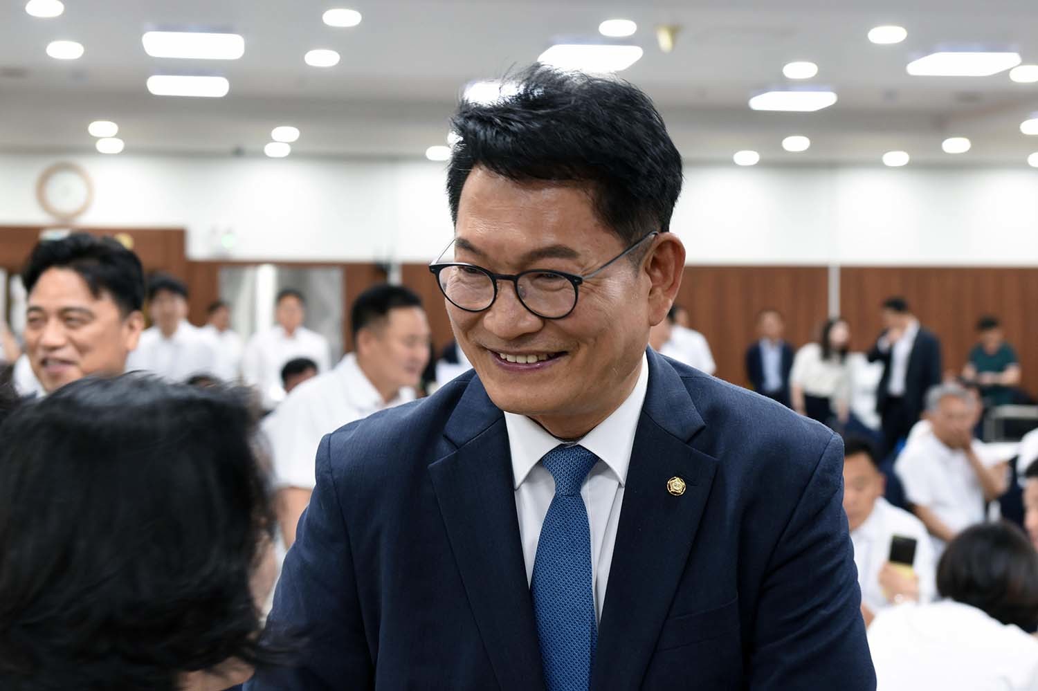 송영길 움직임이 예사롭지 않다... 이 대통령과 비공개 만찬까지