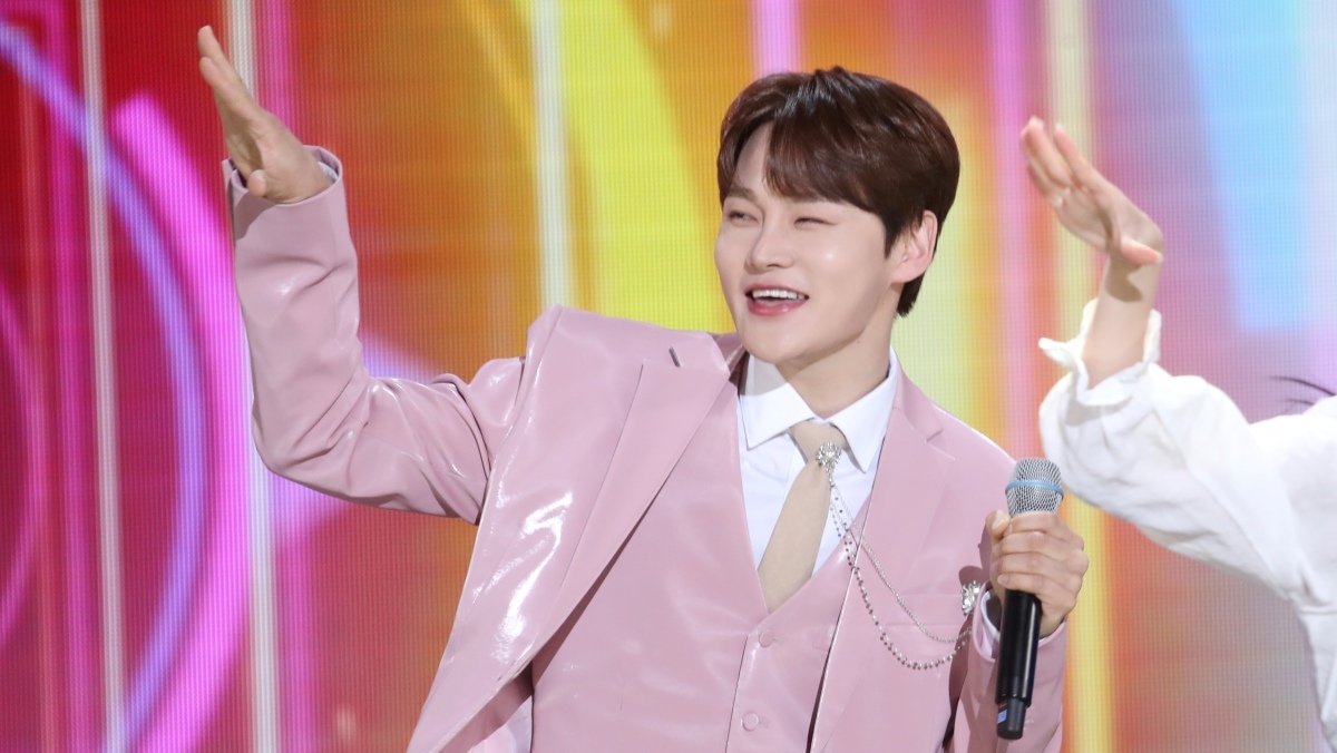 팬들 어쩌나…잠실 시위 장기화에 결국 콘서트 취소됐다는 '이 가수'