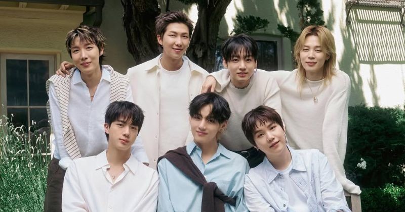 BTS posing together / BTS Instagram