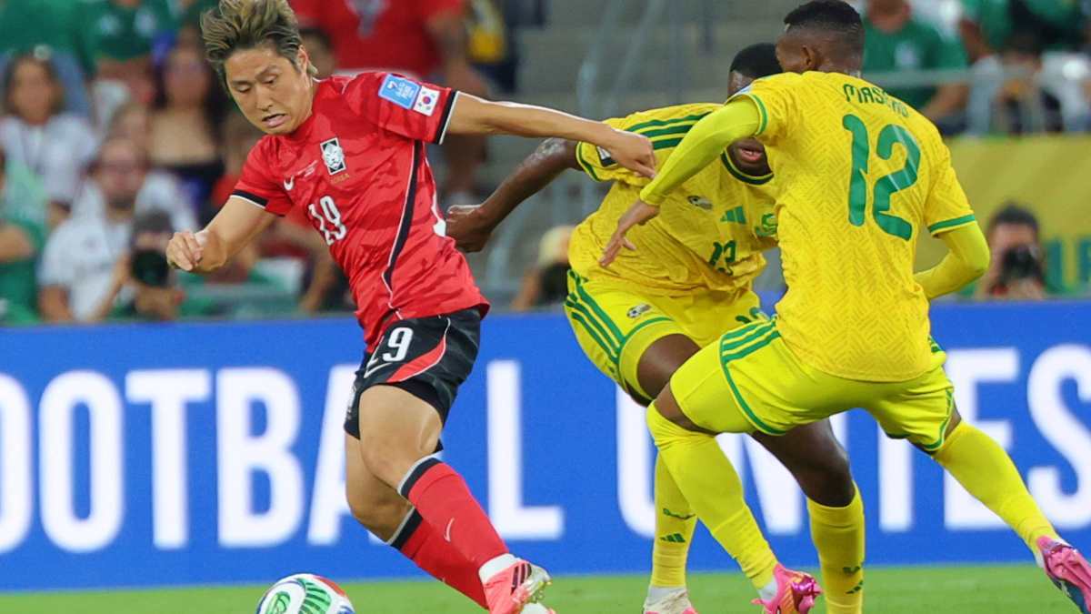 [속보] 대한민국 남아공 월드컵 0:0 전반종료, 무승부 시 32강 진출 가능?
