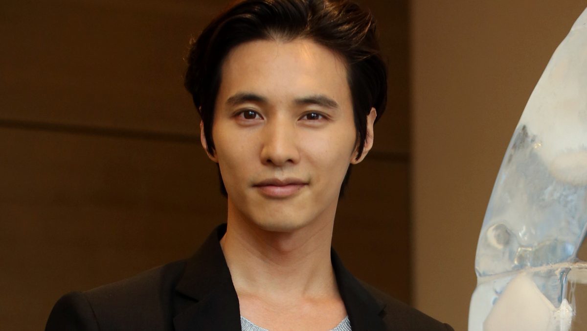 원빈 근황 깜짝 공개됐다…“어떤 역할 들어올지 몰라 준비해 둬”