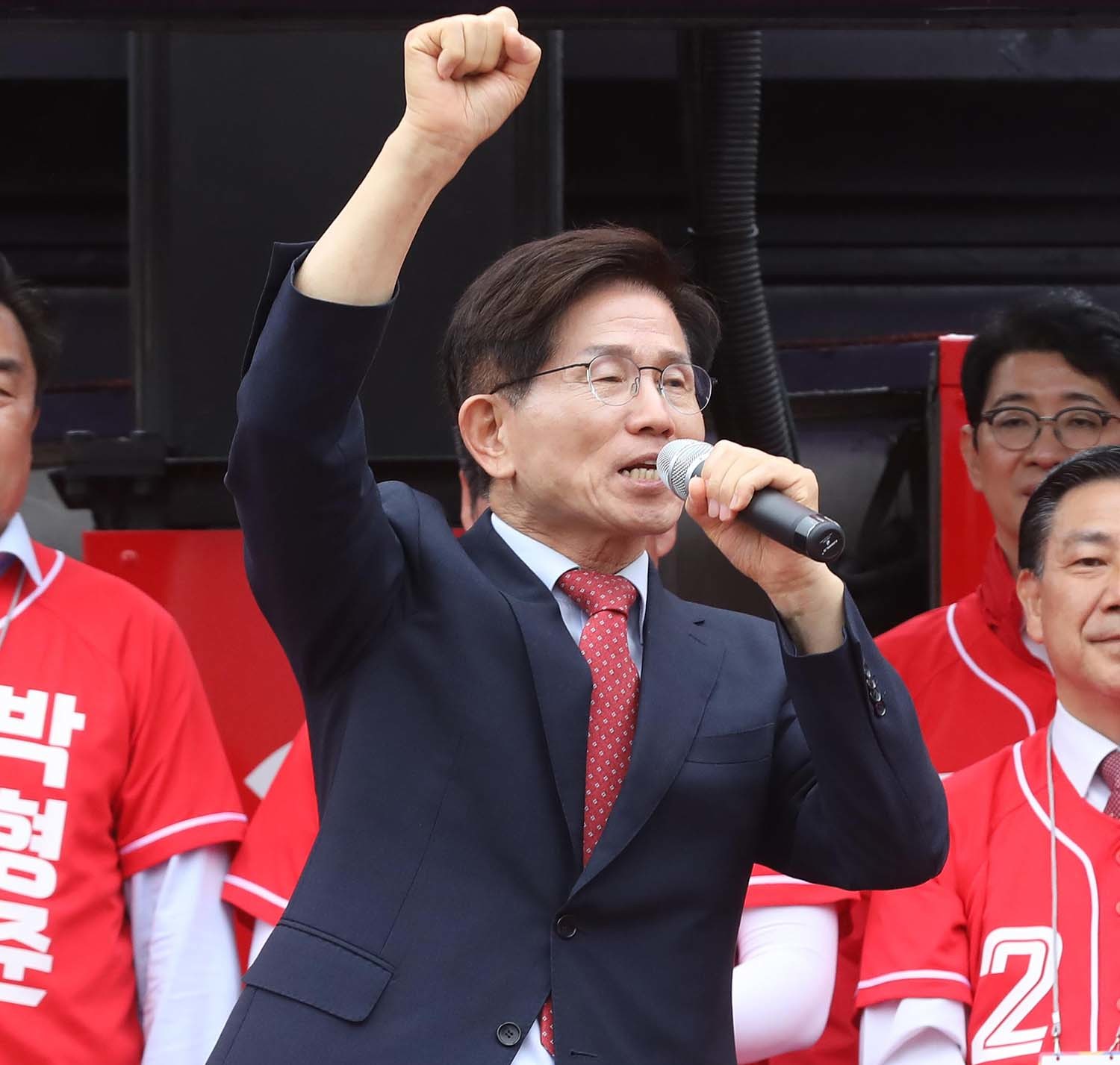 김문수가 '삼전닉스 호남 반도체 공장'에 대한 입장을 밝혔다 