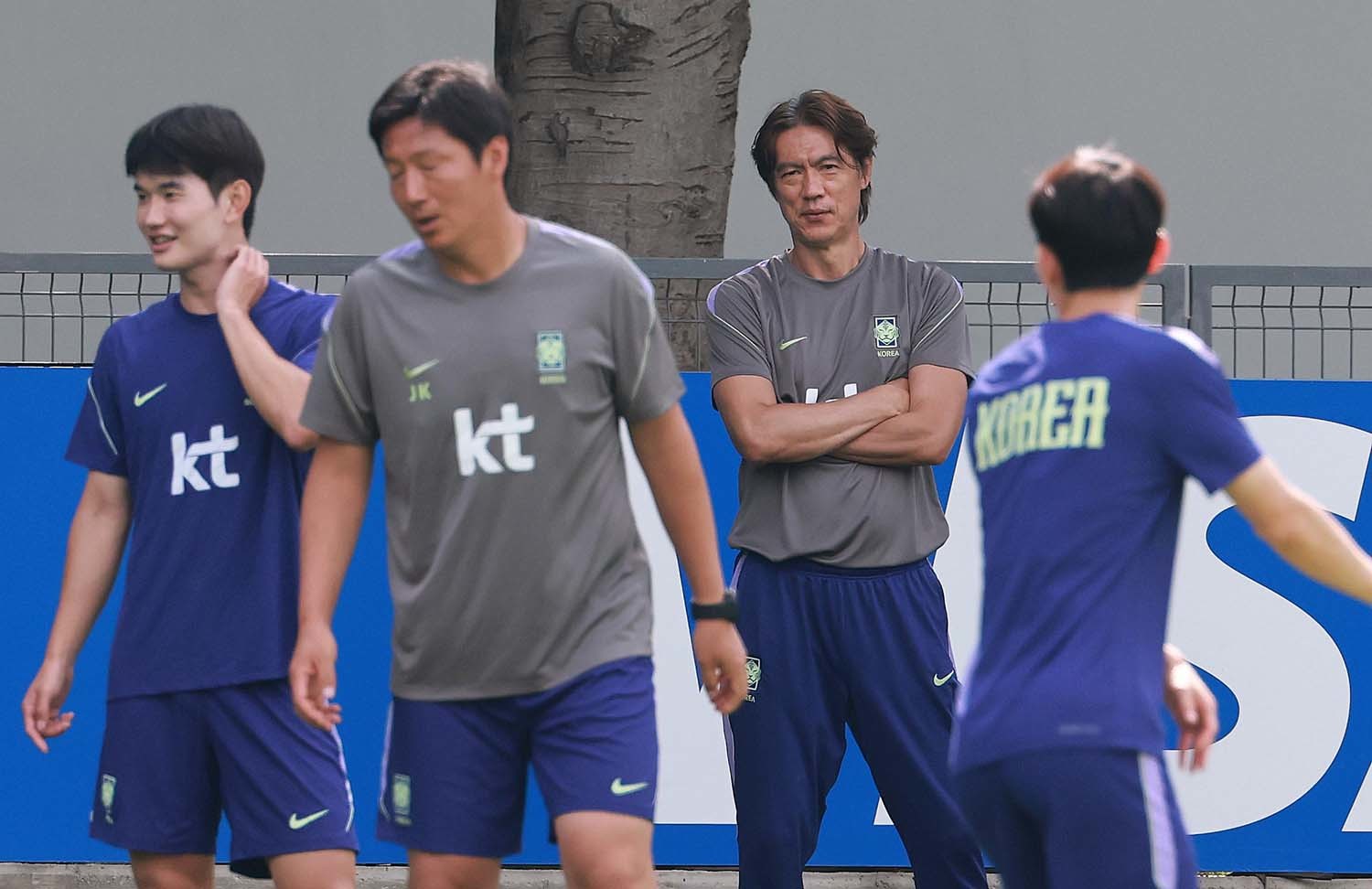 “홍명보 감독, 최고급 한우와 캐비어 갖다 놨더니 그걸로 라면 끓여”