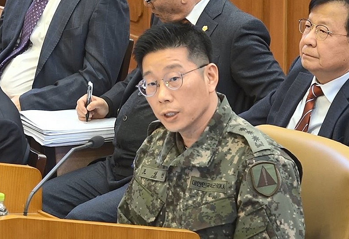 조성현 전 육군 수도방위사령부 제1경비단장(대령) 자료 사진. 조성현 전 단장은 12.3 비상계엄 이후 본격화한 수사와 탄핵 심판 국면에서 여러 차례 관련 증언을 했다. 조 전 단장은 헌법재판소 등에 출석해 계엄 당시 이진우 전 사령관으로부터 국회에 진입해 의원들을 끌어내라는 취지의 지시를 받았으나 임무 목적이 불분명하다고 판단해 재검토를 요구하고 후속 부대에는 직접 서강대교를 넘지 말고 기다리라고 지시했다고 증언했다.     / 연합뉴스