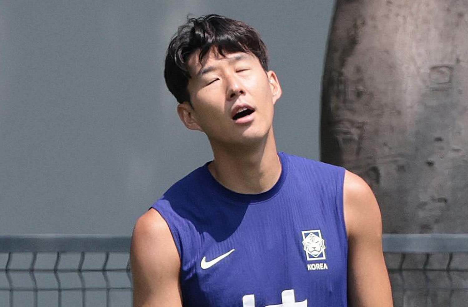 사실상 마지막 출전인데... 손흥민에게 '치욕'만 안긴 월드컵