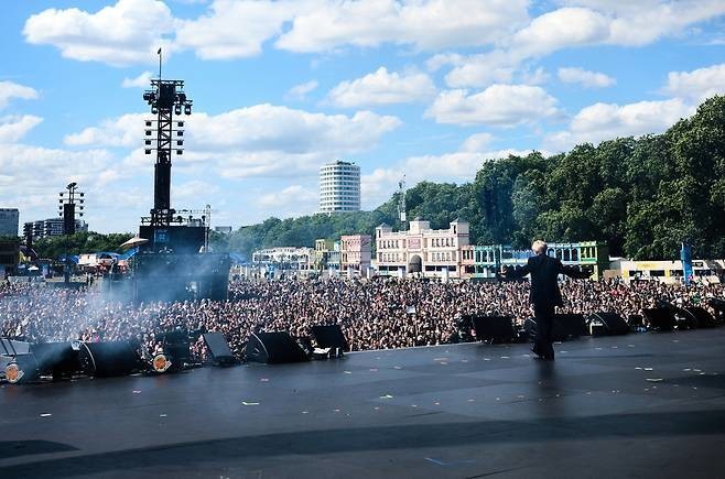 Taemin Dominates London’s BST Hyde Park Festival / Galaxy Corporation