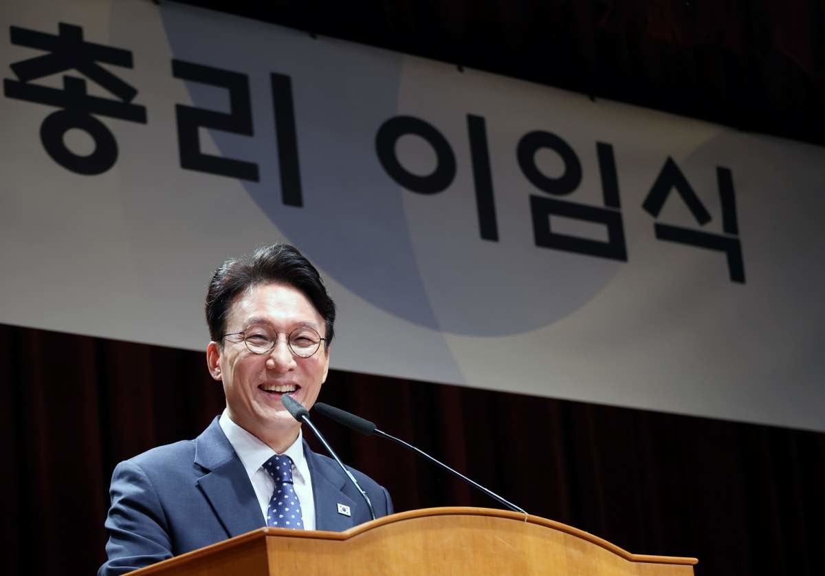 김민석 국무총리가 1일 서울 종로구 정부서울청사에서 열린 이임식에서 이임사를 하고 있다. / 연합뉴스