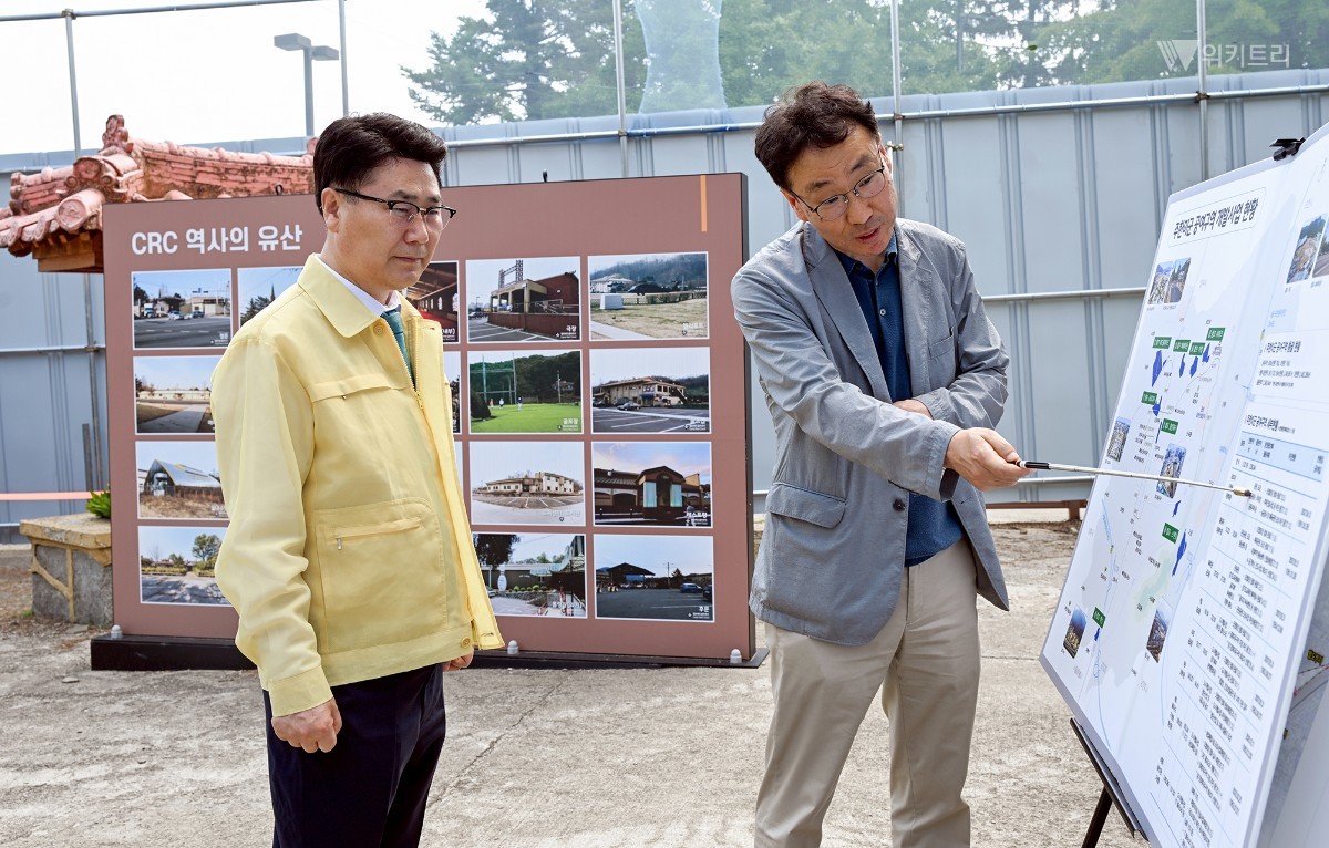 김원기 의정부시장이 7월 1일 캠프 레드클라우드(CRC)를 방문해 현안을 점검하고 있다