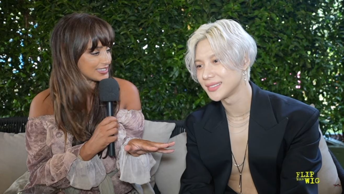 Taemin Moves Fans to Tears in Backstage Interview / Flip Your Wig YouTube