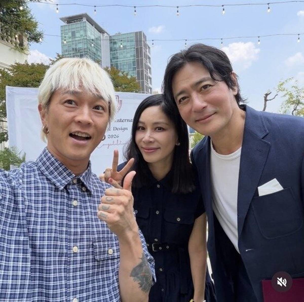 불과 한 달 전 사진 / 팝핀현준 인스타그램 갈무리