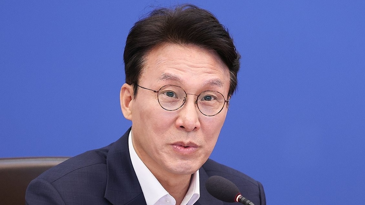 [속보] 김민석 당대표 출마 선언 “이재명 정부 성공에 대한 무한한 책임감”