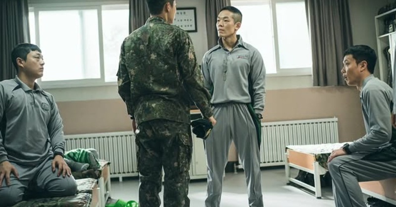 대박 난 '군대 드라마'에서 톡톡히 제 역할 했던 배우, 비공개 결혼♥