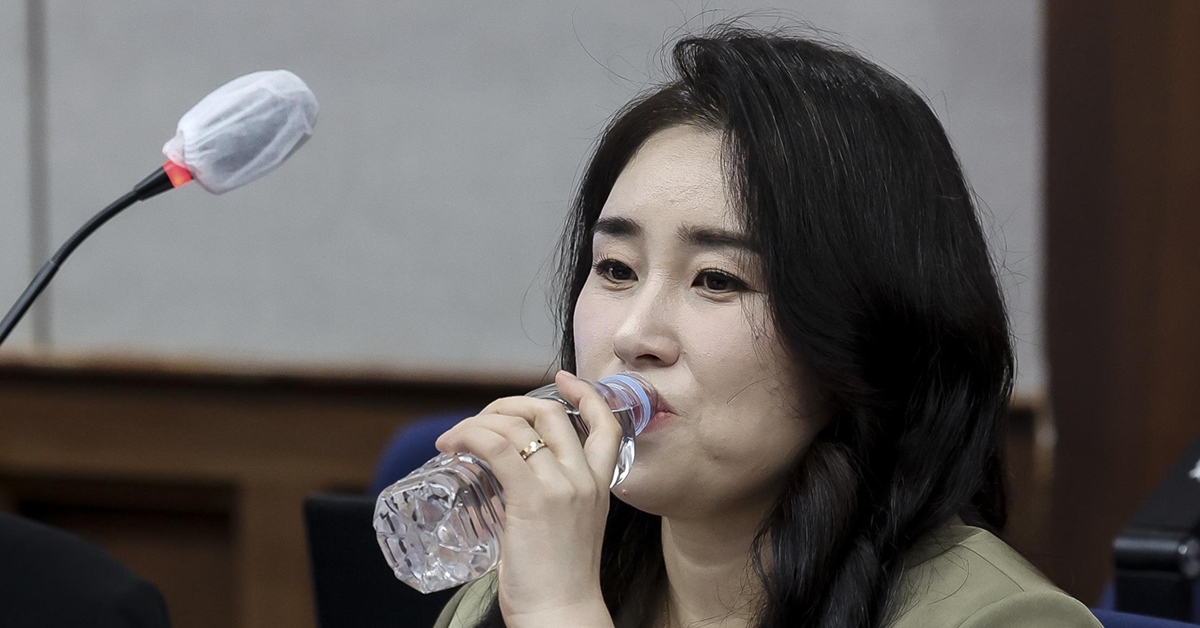 윤석열 전 대통령 체포방해 혐의 징역 7년 확정되자... 김계리 변호사가 욕설 내뱉었다