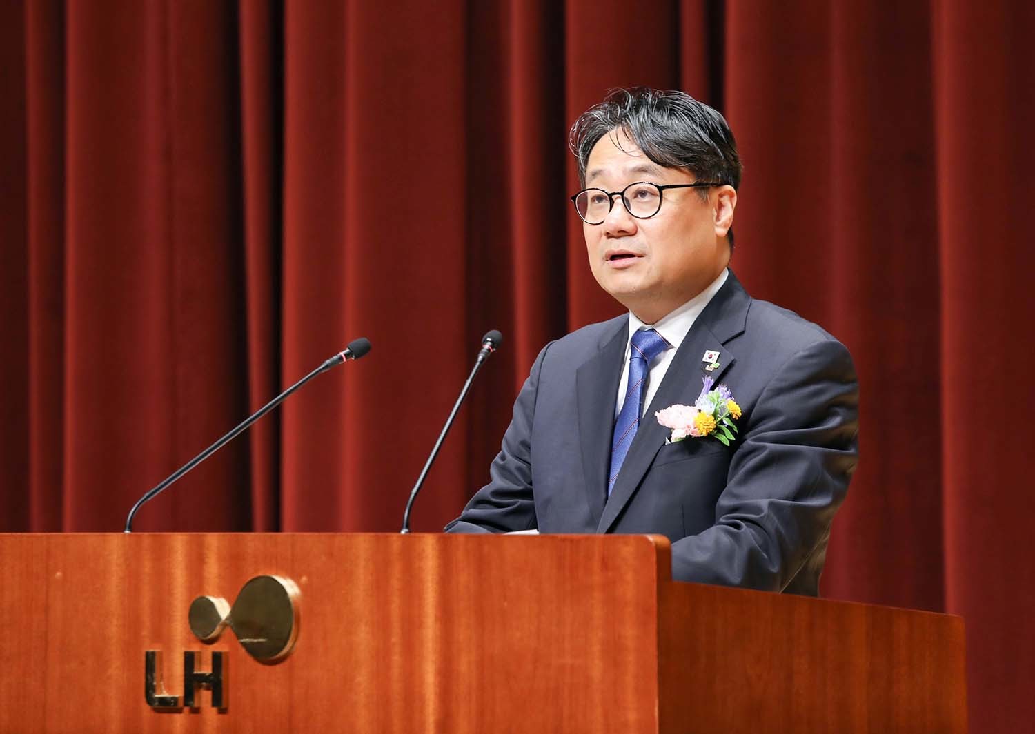 "집은 공공재라더니... 도곡·대치 3주택 품은 LH사장의 위선"