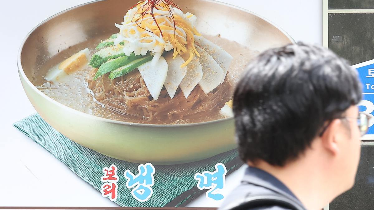 삼계탕·냉면·치킨·김밥 3700곳… 식약처, 여름철 위생 점검 착수