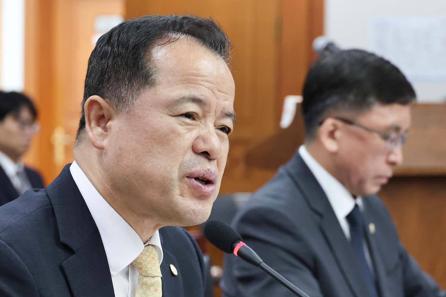 국민의힘 "코미디이자 국민 우롱... 나라가 과연 정상인가"