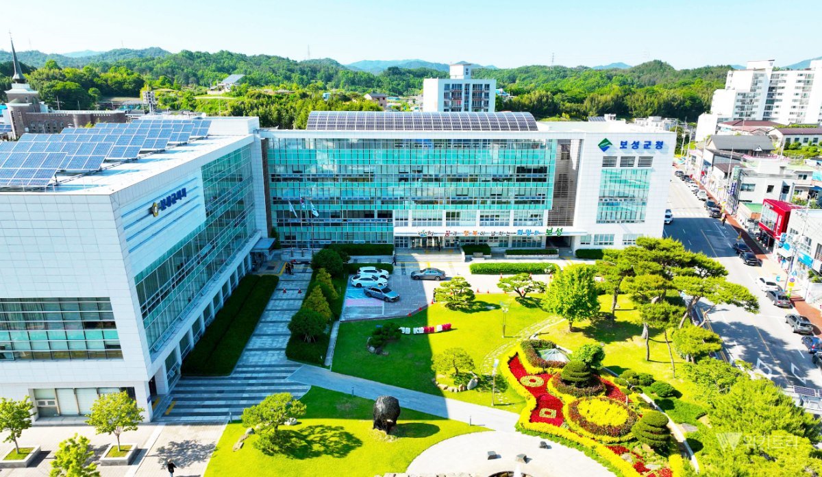 지갑 두둑해진 보성군민, '돈 쓰는 맛' 살릴 97가지 묘수