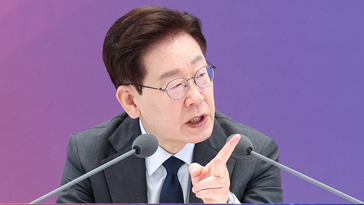 이재명 대통령이 지난 13일 청와대 영빈관에서 열린 2026년 국가재정전략회의에서 발언하고 있다. / 뉴스1