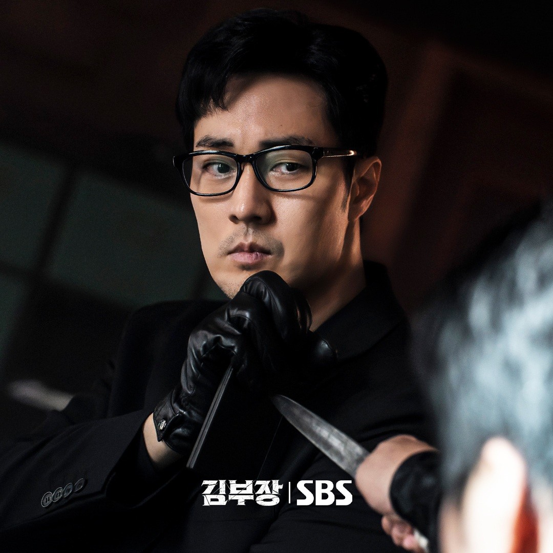 '김부장'에 출연하고 있는 소지섭 스틸컷. / SBS 공식 인스타그램