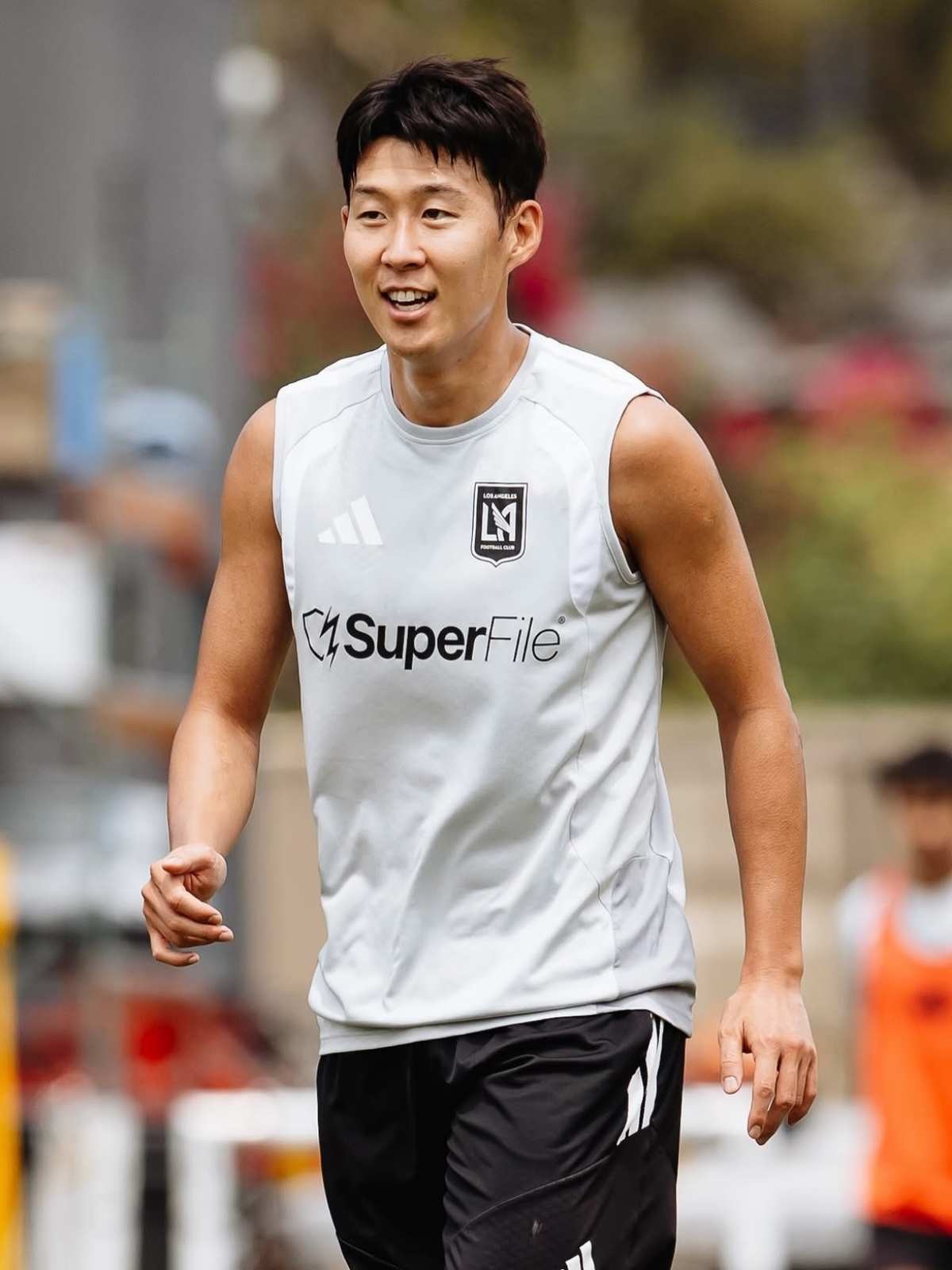 LA FC에서 밝은 표정으로 훈련하고 있는 손흥민 / 'lafc' 인스타그램