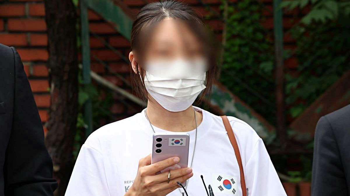 잠실 개표소 출입 막은 '올다르크' 여성 근황…급히 전해진 소식