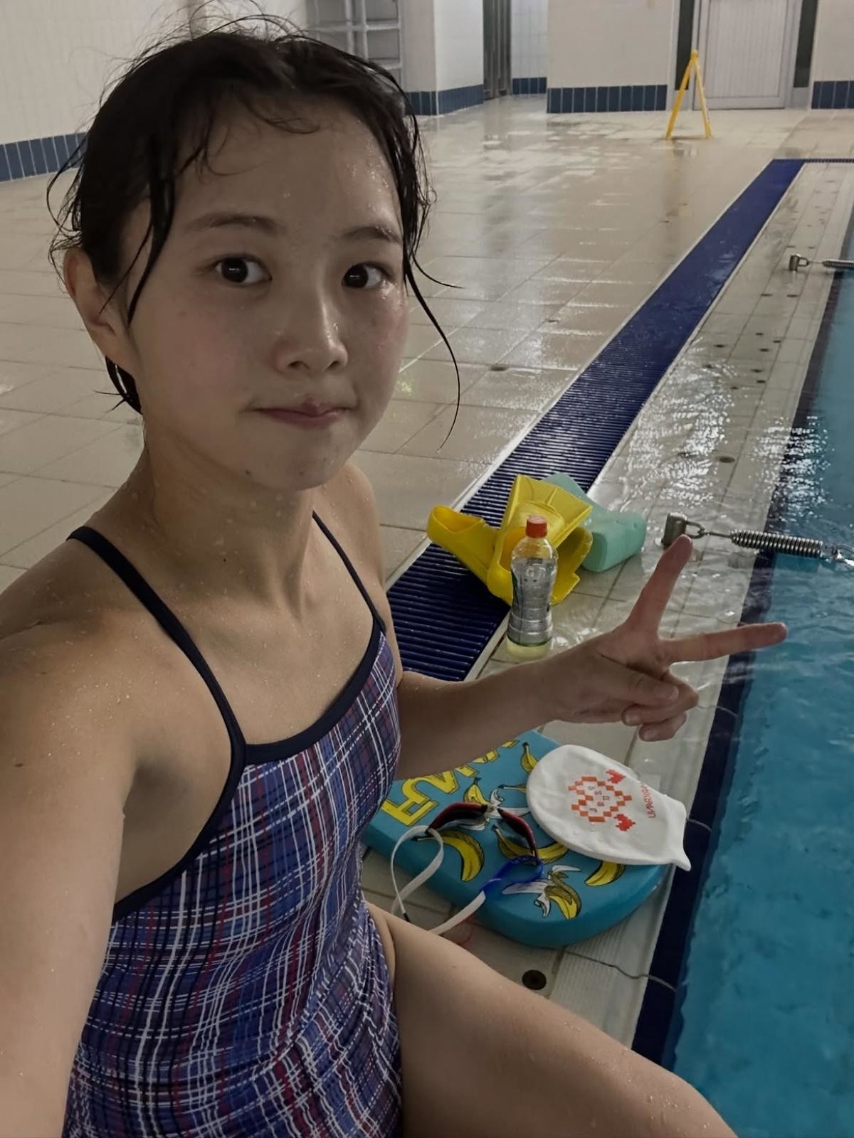 수영장에서의 김선우. / 김선우 인스타그램