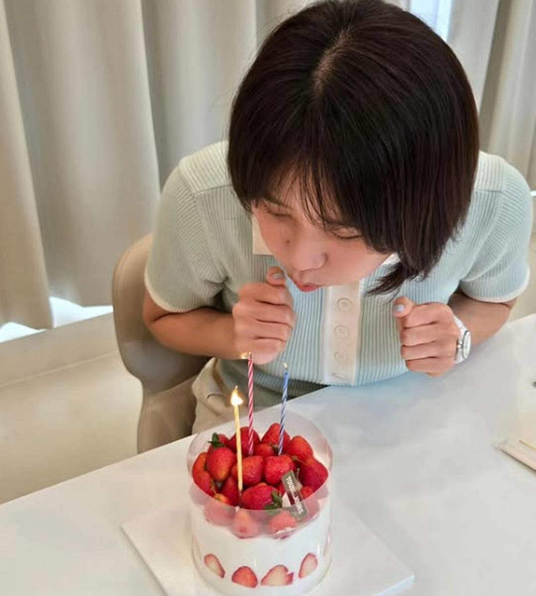 깜짝 결혼 발표에 모두 화들짝 / 양나래 변호사 인스타그램