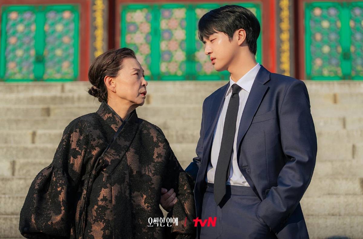 쟁쟁한 주말극 벽 넘을까 / tvN