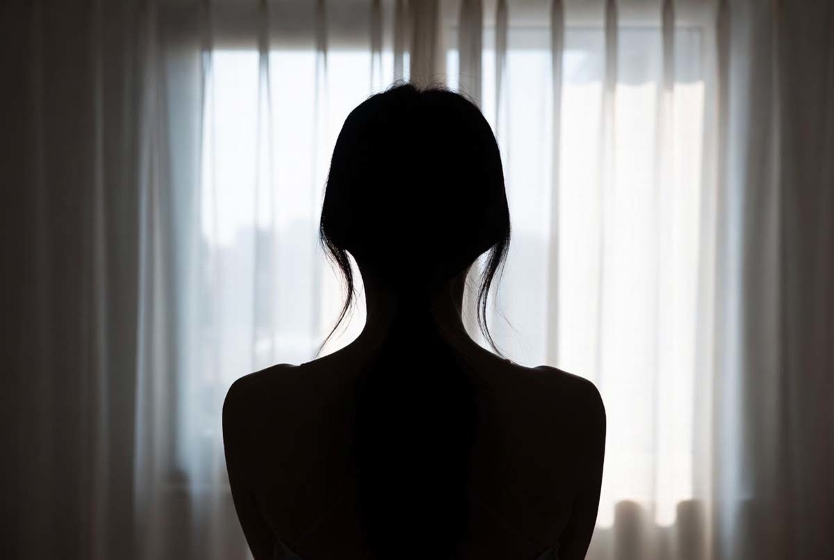 공무원 자취방서 벌어진 일... '성추행 피해 여성 공무원'만 퇴사