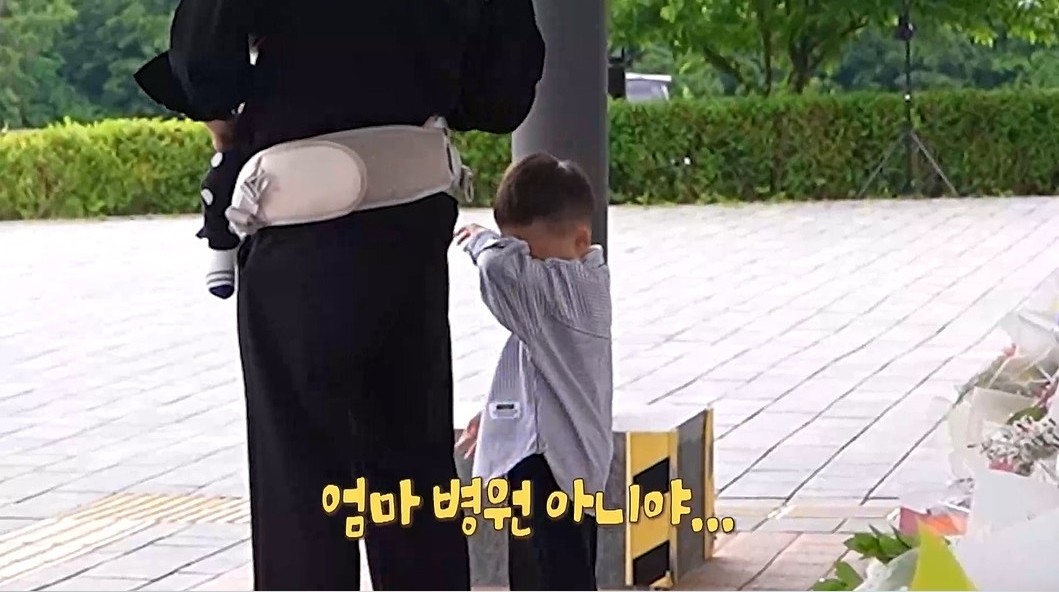 엄마가 잠들어 있는 봉안당을 찾은 아이들 / MBC '오은영 리포트'