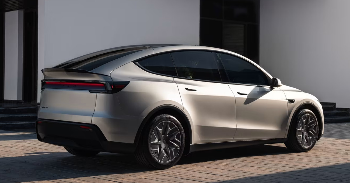 테슬라의 Model Y Premium / 테슬라