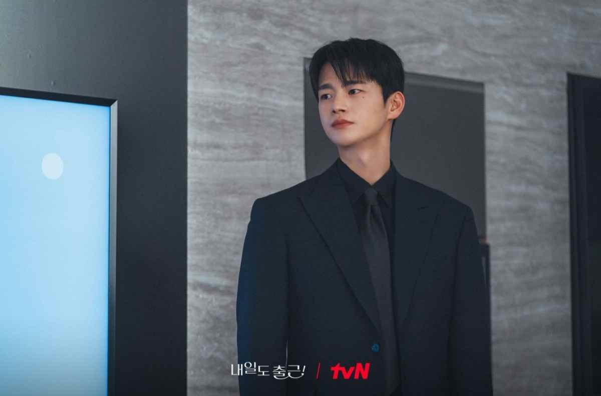 드라마 '내일도 출근!' 출연 배우 서인국 / tvN