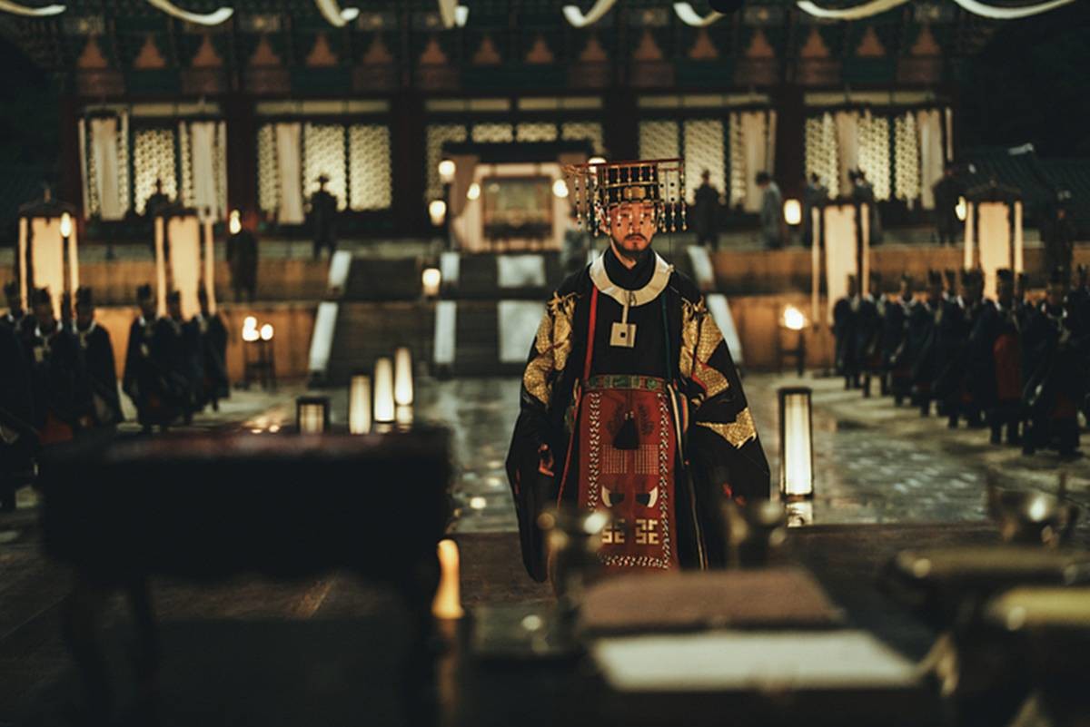 흥행 동력, 배우들의 열연 / 넷플릭스