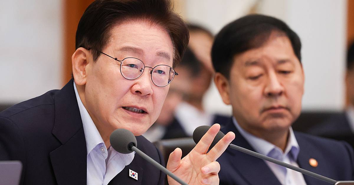 ‘17억대 근저당’ 논란 속…이 대통령, 오늘 국민들과 ‘부동산 끝장토론’