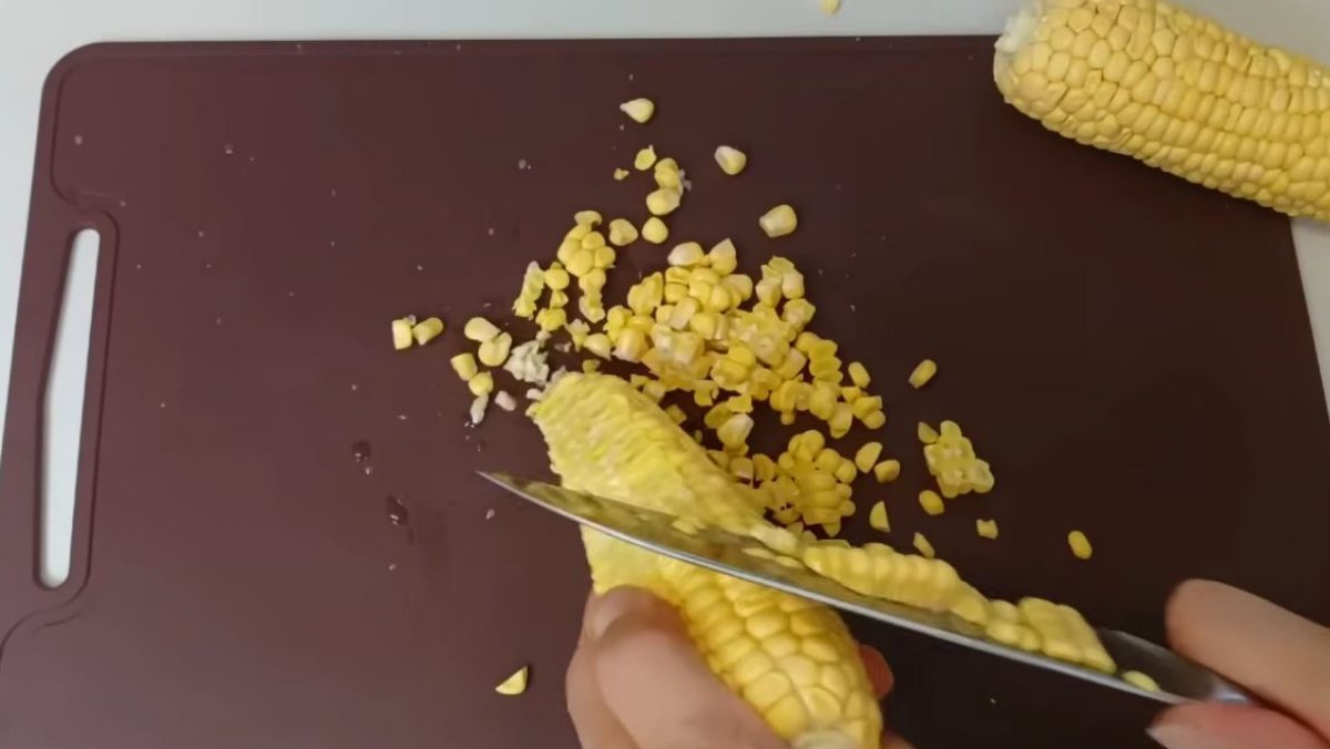 여름 제철 간식 옥수수…잔뜩 사서 '이렇게' 먹으면 1년 내내 맛있게 먹습니다