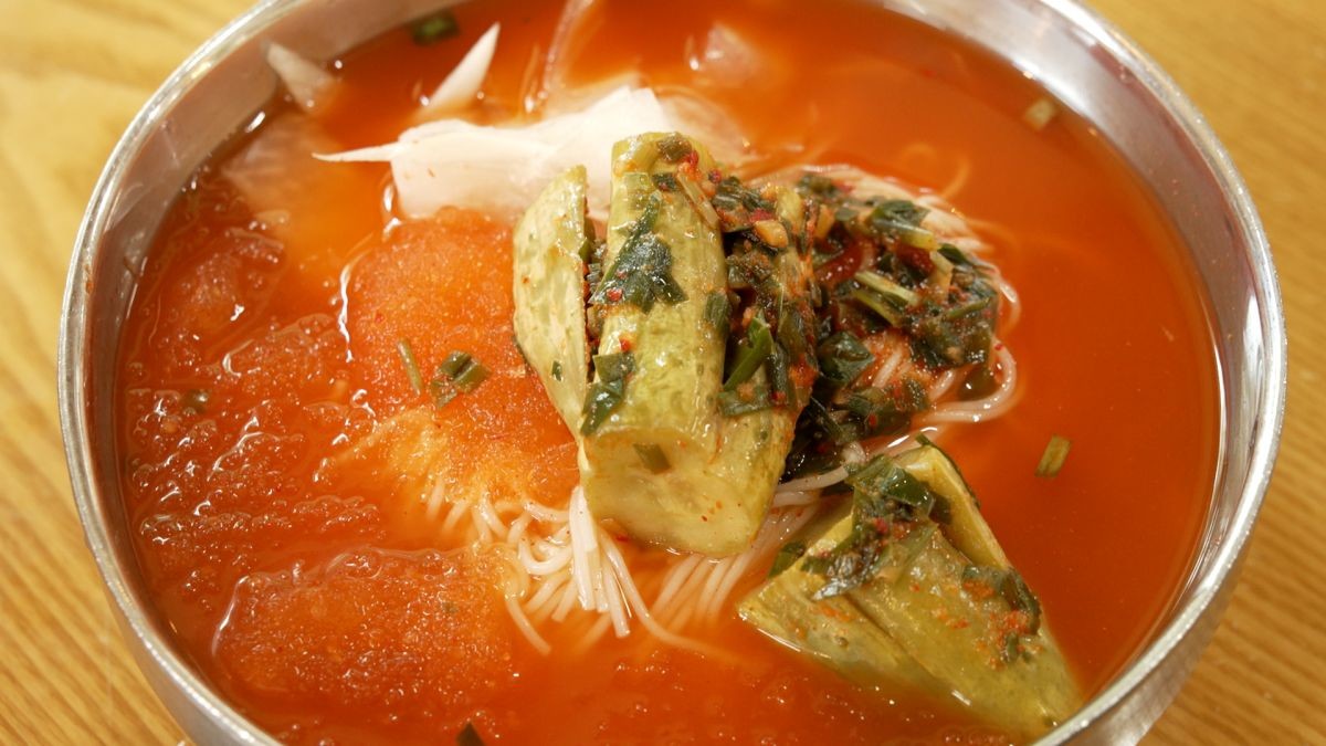 EBS1 '한국기행' 미리보기 페이지에서 제공하는 '줄을 서시오' 편 자료 사진. / EBS1 제공