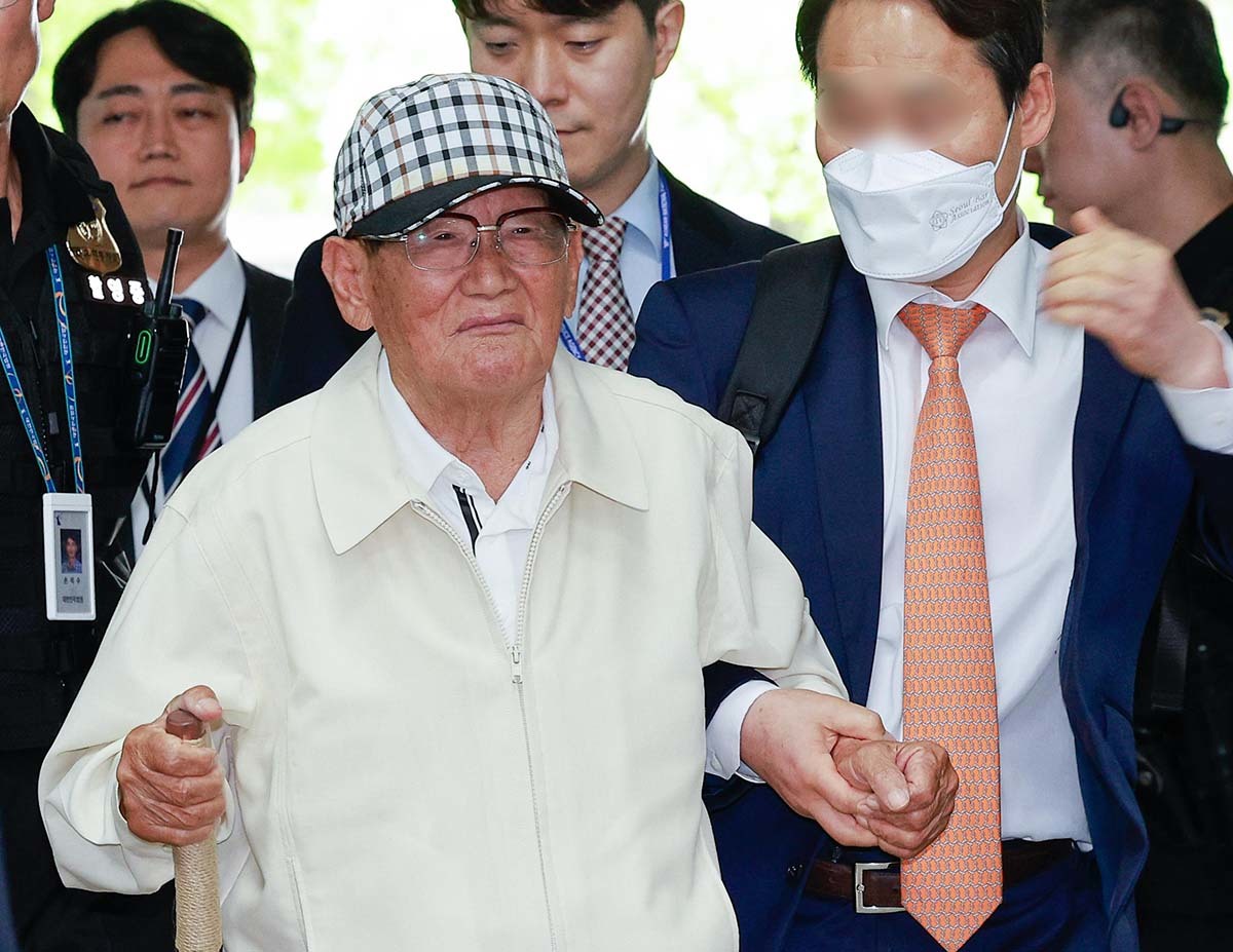 '신천지 신도들 집단으로 민주당 당원 가입' 정황 포착