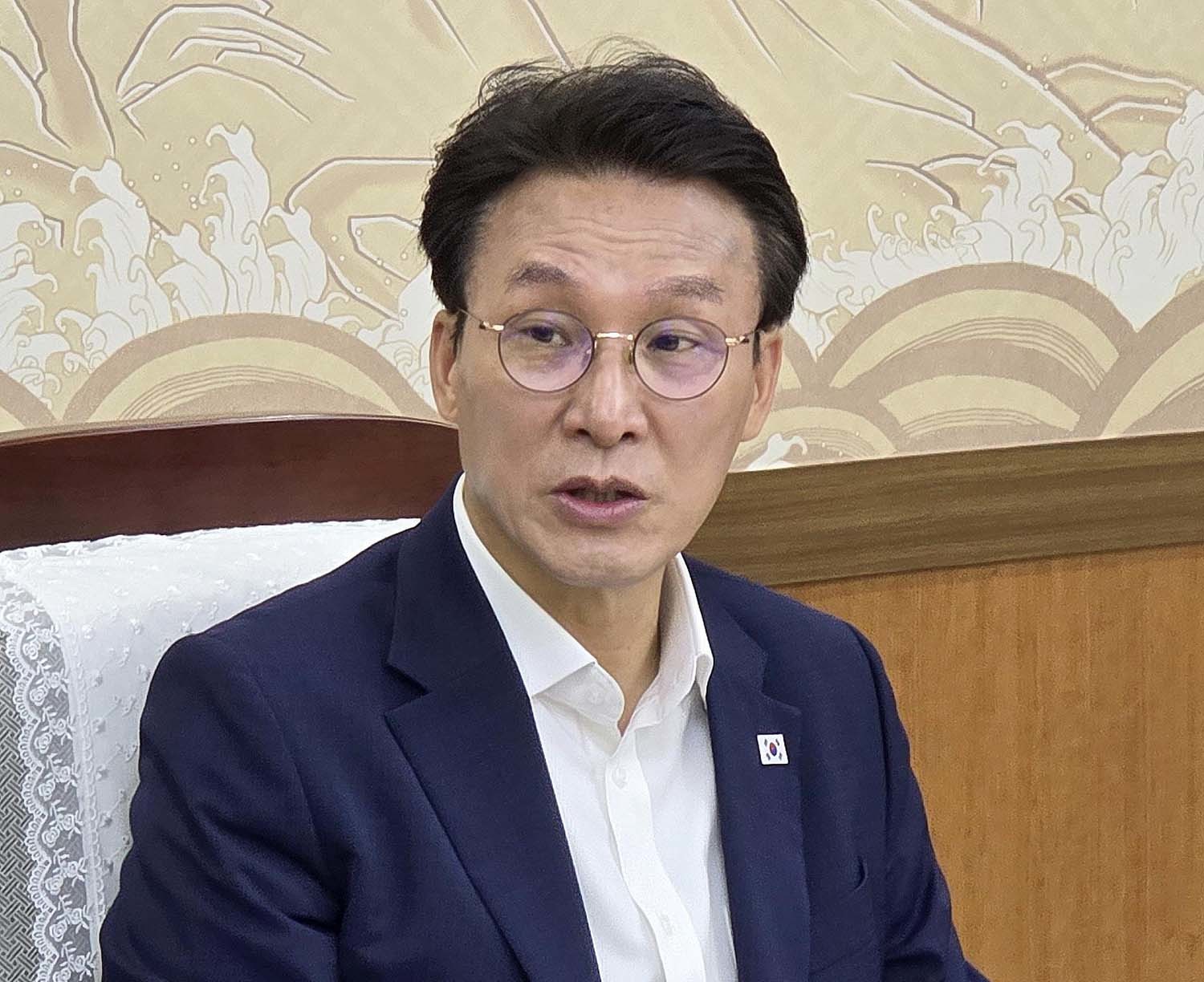"유시민은 반이재명 세력... 김대중·노무현 때도 분란만 일으켜"