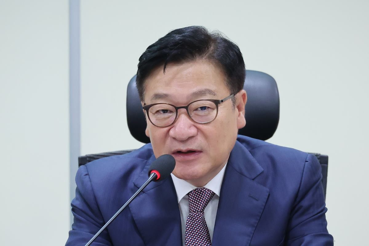 지난 23일 선관위 구조개혁 논의하는 정점식. 정 원내대표는 26일 자신의 페이스북을 통해 보완수사권 폐지 추진을 둘러싼 여권의 움직임을 겨냥했다. / 뉴스1